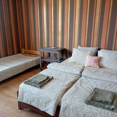 Pokoje Targowek Hotell Warszawa Exteriör bild