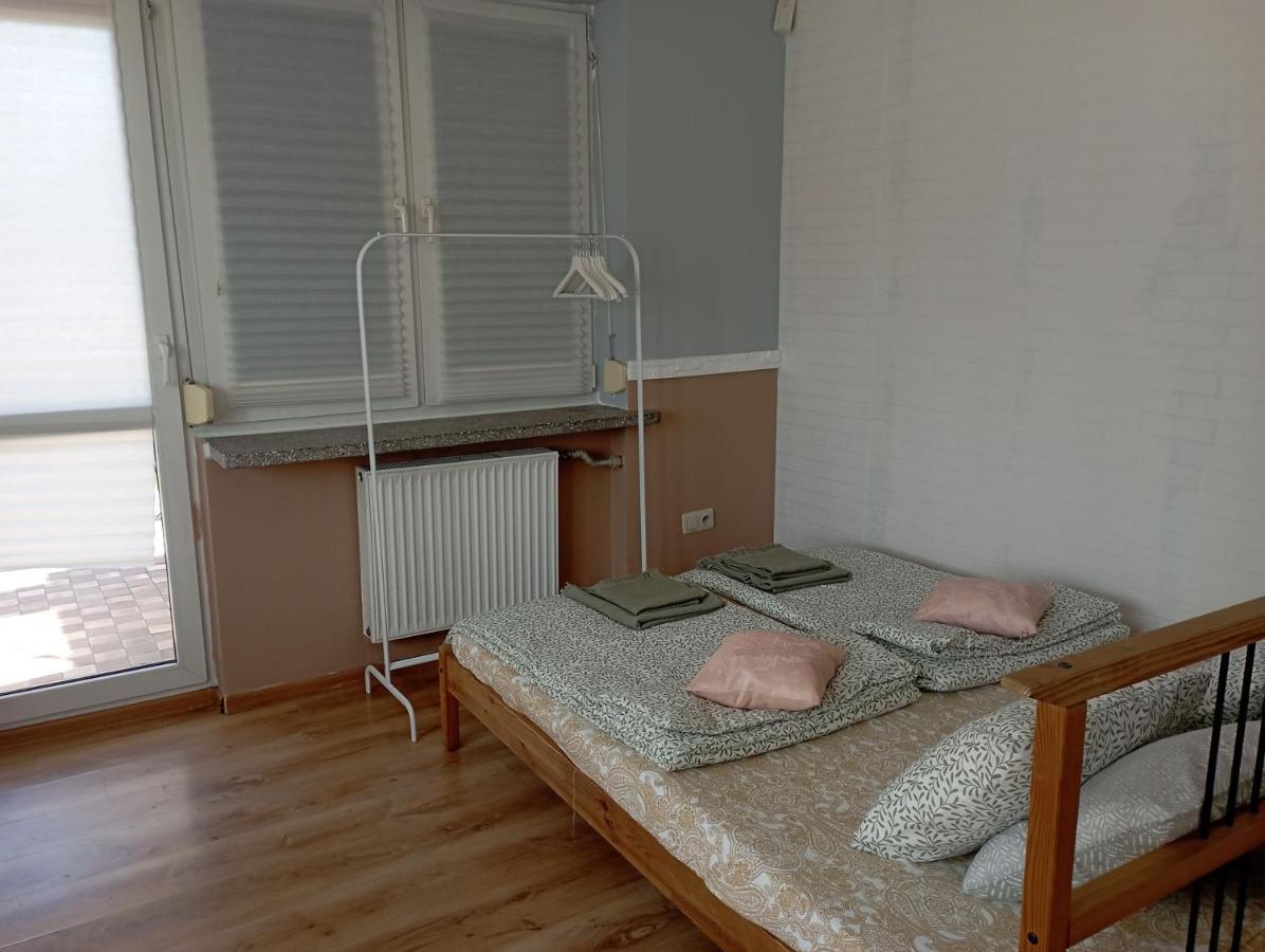 Pokoje Targowek Hotell Warszawa Exteriör bild